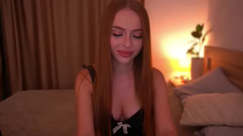 Snapshot of cherryblossom224 chatting on September 13, 9:17 pm Alisha online show from September 13, 9:17 pm