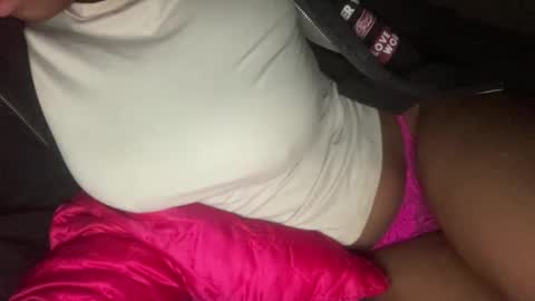 cherryb online show from March 18, 6:03 pm