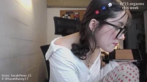 Snapshot of cherrybunny21 chatting on September 9, 11:49 pm Sarah Prez online show from September 9, 11:49 pm