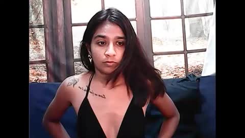 leah online show from February 15, 5:30 am