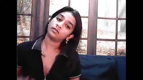 leah online show from February 17, 5:36 am