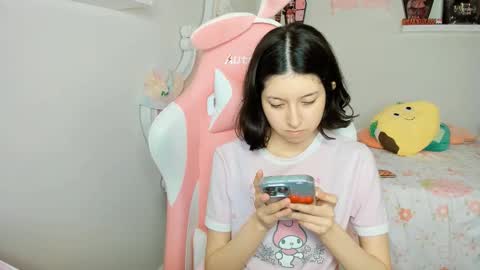 Snapshot of cherrymafer666 chatting on October 13, 12:45 am cherrycute666 online show from October 13, 12:45 am