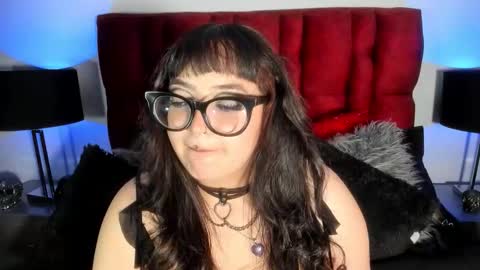 CherryMeloon online show from February 10, 11:30 pm