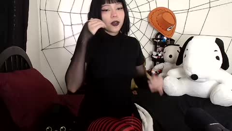 Cherry  online show from October 3, 3:53 pm