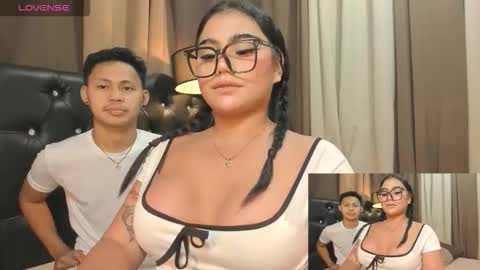 Snapshot of cheskafuckingwill chatting on October 12, 8:18 am cheska big pussy online show from October 12, 8:18 am