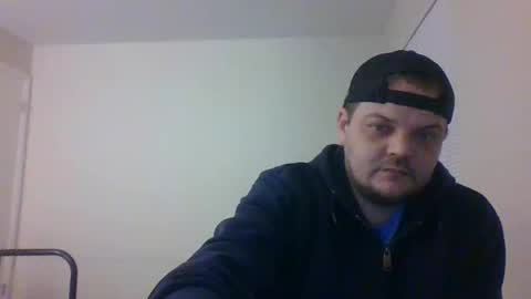 Snapshot of chicago69421 chatting on February 15, 3:09 am Kyle online show from February 15, 3:09 am