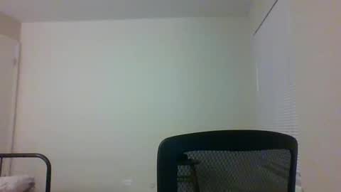 Snapshot of chicago69421 chatting on February 17, 1:58 am Kyle online show from February 17, 1:58 am