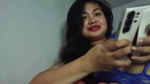 Hotmami online show from March 5, 5:44 pm