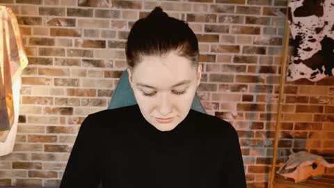 Bella online show from December 3, 9:10 am