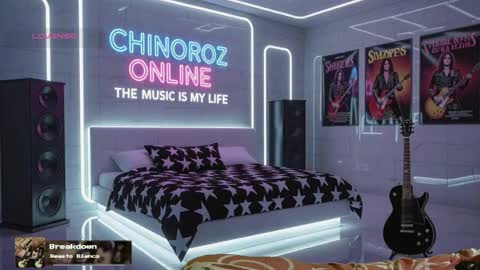 Snapshot of chinoroz chatting on October 12, 7:34 am Enrique online show from October 12, 7:34 am