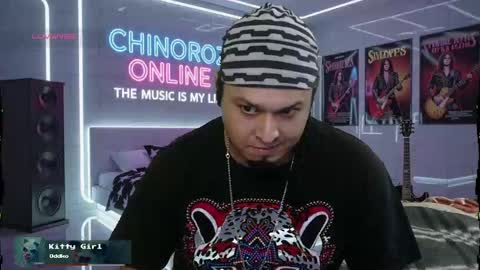 Snapshot of chinoroz chatting on October 9, 7:03 am Enrique online show from October 9, 7:03 am