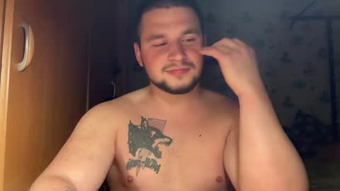 chiraq1945 online show from April 18, 7:07 pm