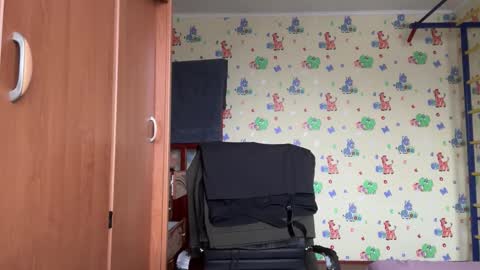 chiraq1945 online show from December 20, 7:48 am