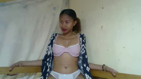 chloe9794 online show from October 10, 7:03 am