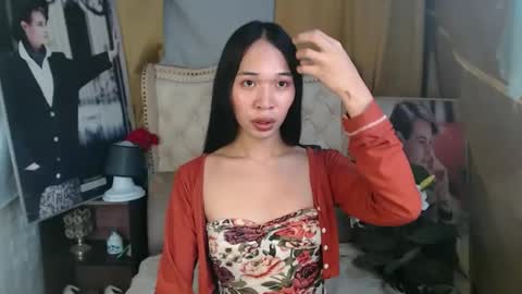 chloe_bilat online show from November 25, 1:15 am