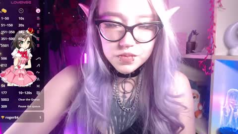 chloe_crystall_killer online show from December 5, 1:44 pm