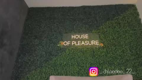 Chloe online show from September 20, 12:19 pm