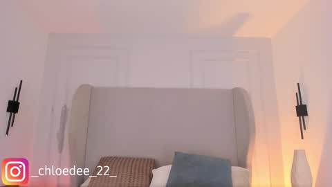 Chloe online show from January 8, 12:11 pm