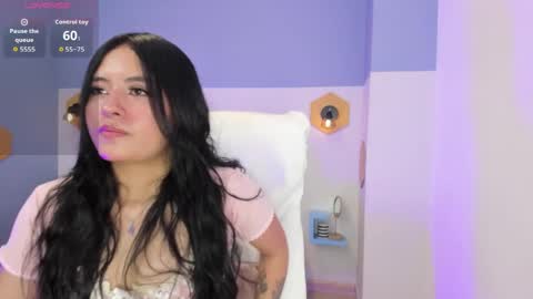 Chloe online show from April 10, 3:28 pm