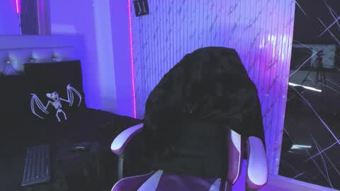 chloe_jacksonn online show from November 11, 12:02 am