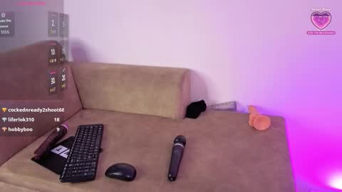 chloe online show from January 16, 3:54 pm