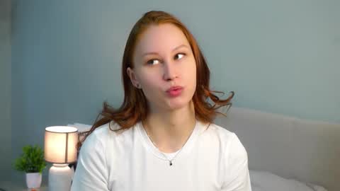 Chloe online show from November 17, 8:50 am