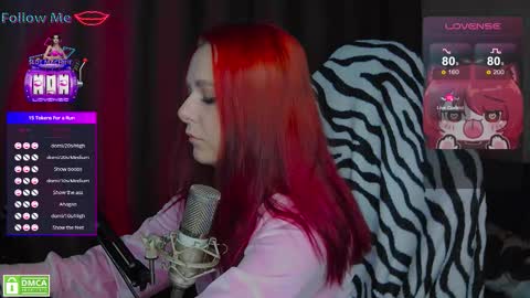 Snapshot of chloejenyss chatting on October 7, 2:40 am Chloe online show from October 7, 2:40 am