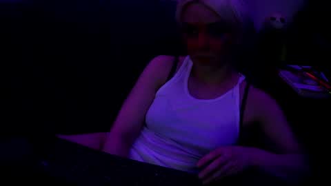 Chloekissxo online show from September 24, 1:45 am