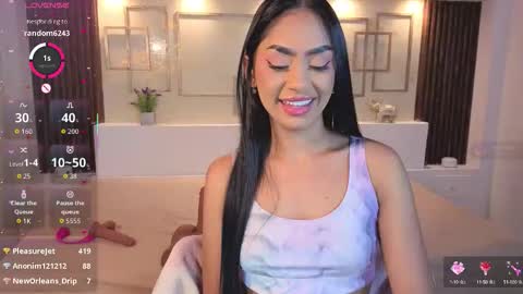 Snapshot of chloemoon9 chatting on September 27, 1:09 pm Chloe Moon online show from September 27, 1:09 pm