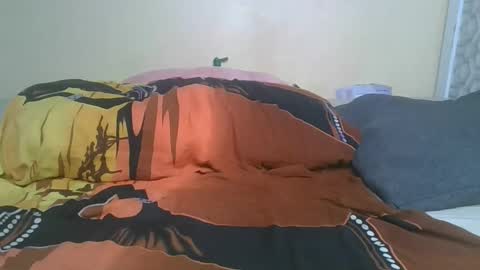 nei online show from December 19, 8:15 pm