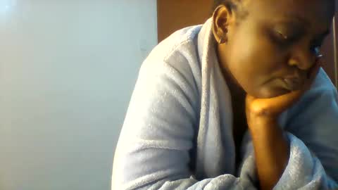 chocobabe002 online show from December 23, 6:19 am