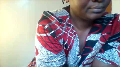 Snapshot of chocobabe002 chatting on October 8, 6:30 am chocobabe002 online show from October 8, 6:30 am
