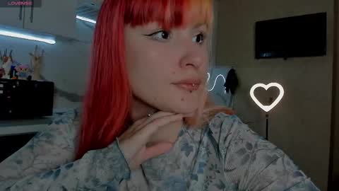 chocolate_meow online show from October 22, 8:06 am