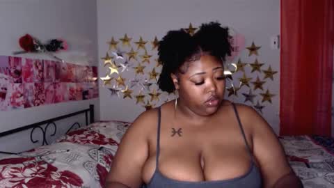 Snapshot of chocolatebunnyxx69 chatting on October 16, 11:14 pm Melina online show from October 16, 11:14 pm