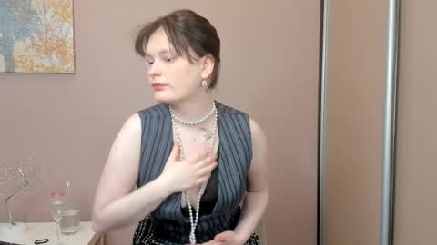 Cassandra online show from April 9, 5:11 am