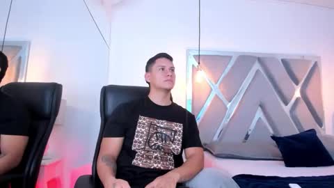 Chris Diamond online show from March 3, 8:05 pm