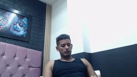 chris_dick23 online show from January 21, 7:47 am