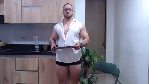 Snapshot of chris_huntter chatting on September 14, 11:39 pm chris_huntter online show from September 14, 11:39 pm