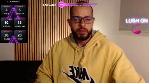 Snapshot of chris_magnum_ chatting on September 17, 11:24 am cris Twitter magnum101010 insta magnumc20 online show from September 17, 11:24 am