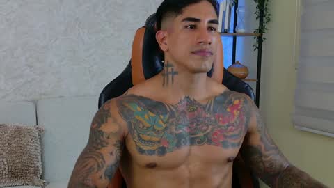 chris reilly online show from December 1, 10:34 pm