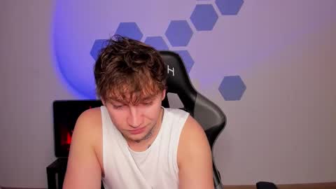 Chris Tyson online show from November 19, 9:08 am