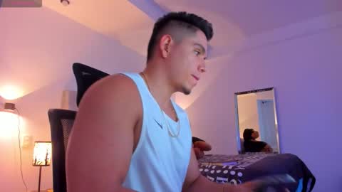 Snapshot of chrismorgan24 chatting on September 23, 10:49 pm chrismorgan24 online show from September 23, 10:49 pm