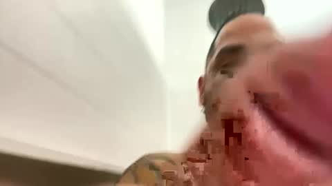 chrisr4203 online show from March 12, 12:57 pm