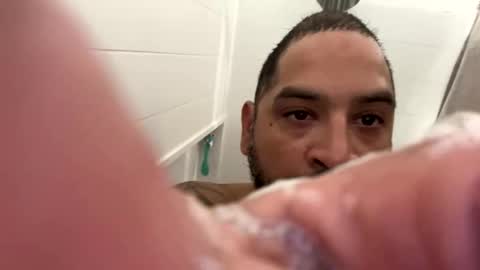 chrisr4203 online show from December 19, 1:12 am