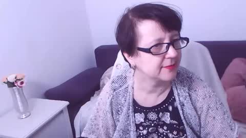 Snapshot of christarose chatting on February 14, 7:23 pm Christa online show from February 14, 7:23 pm