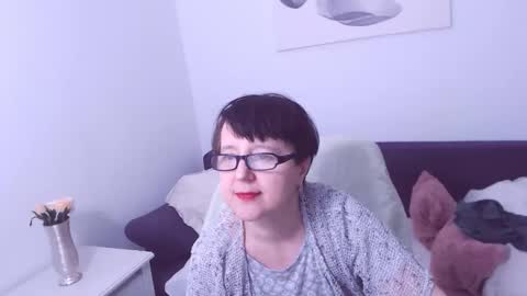Snapshot of christarose chatting on February 23, 4:39 am Christa online show from February 23, 4:39 am