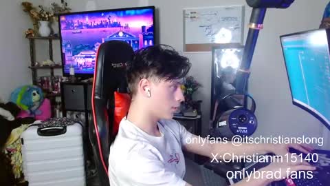 Snapshot of christianslong chatting on September 26, 11:46 pm christianslong online show from September 26, 11:46 pm