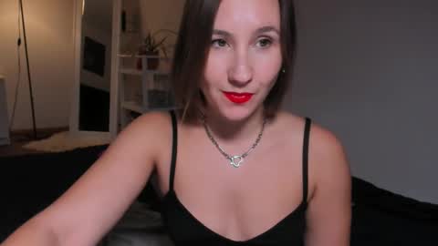 Snapshot of christina_rosse chatting on October 28, 10:16 am christina rosse online show from October 28, 10:16 am