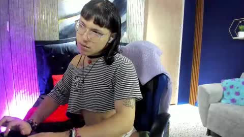 Snapshot of christina_vamp1 chatting on September 24, 2:13 pm CHRISTINA online show from September 24, 2:13 pm
