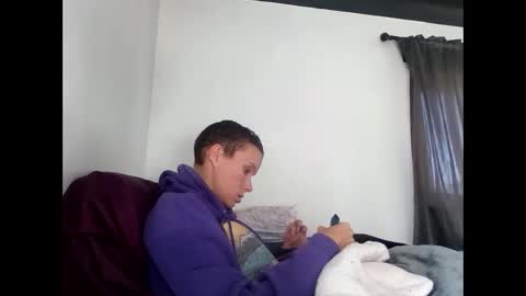 Christina Saunters online show from January 28, 7:00 pm